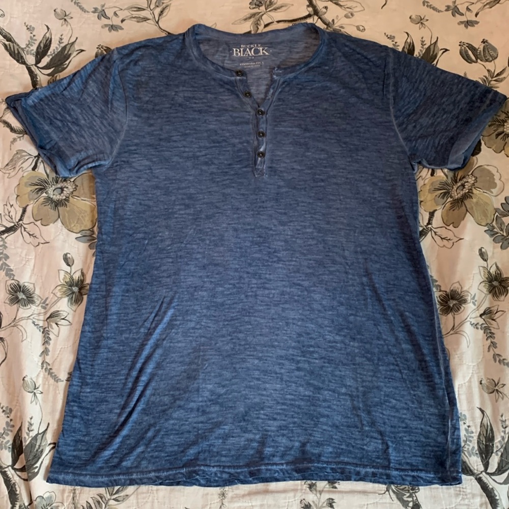 Buckle Black t-shirt. Worn once